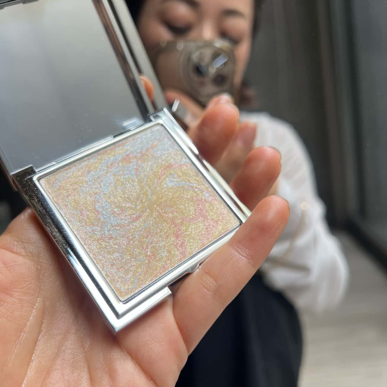 ★24年新作【ディアダリア 公式】スキンルミナスハイライター dear dahlia Skin Luminous Highlighter ディアダリア コスメ 韓国メイク 韓国コスメ deardahlia official ディアダリア 店舗