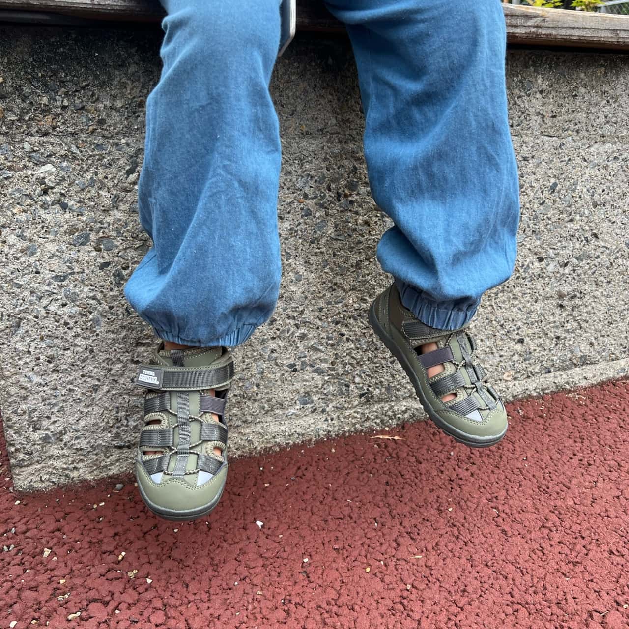 【特別価格】TOWN&COUNTRY ドレインサンダル キッズ 子供 ウォーターシューズ ビーチ スポサン 撥水 軽量 安全 夏休み ゴールデンウィーク 連休 レジャー リオ 19cm 20cm 21cm 22cm 23cm リオ RIO