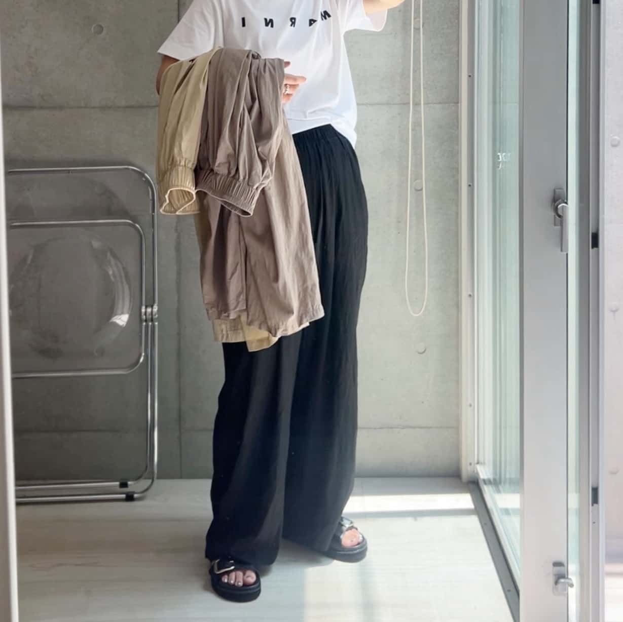 46%OFF！【期間限定：4,090円～2,199円！】 ワイドパンツ レディース 涼感 パンツ 夏 ウエストゴム ウエスト紐 2タイプ 選べる丈 短め丈 普通丈 イージーパンツ ゆったり 体型カバー 薄手 軽量 カジュアル【 ダブルタックワイドパンツ 】