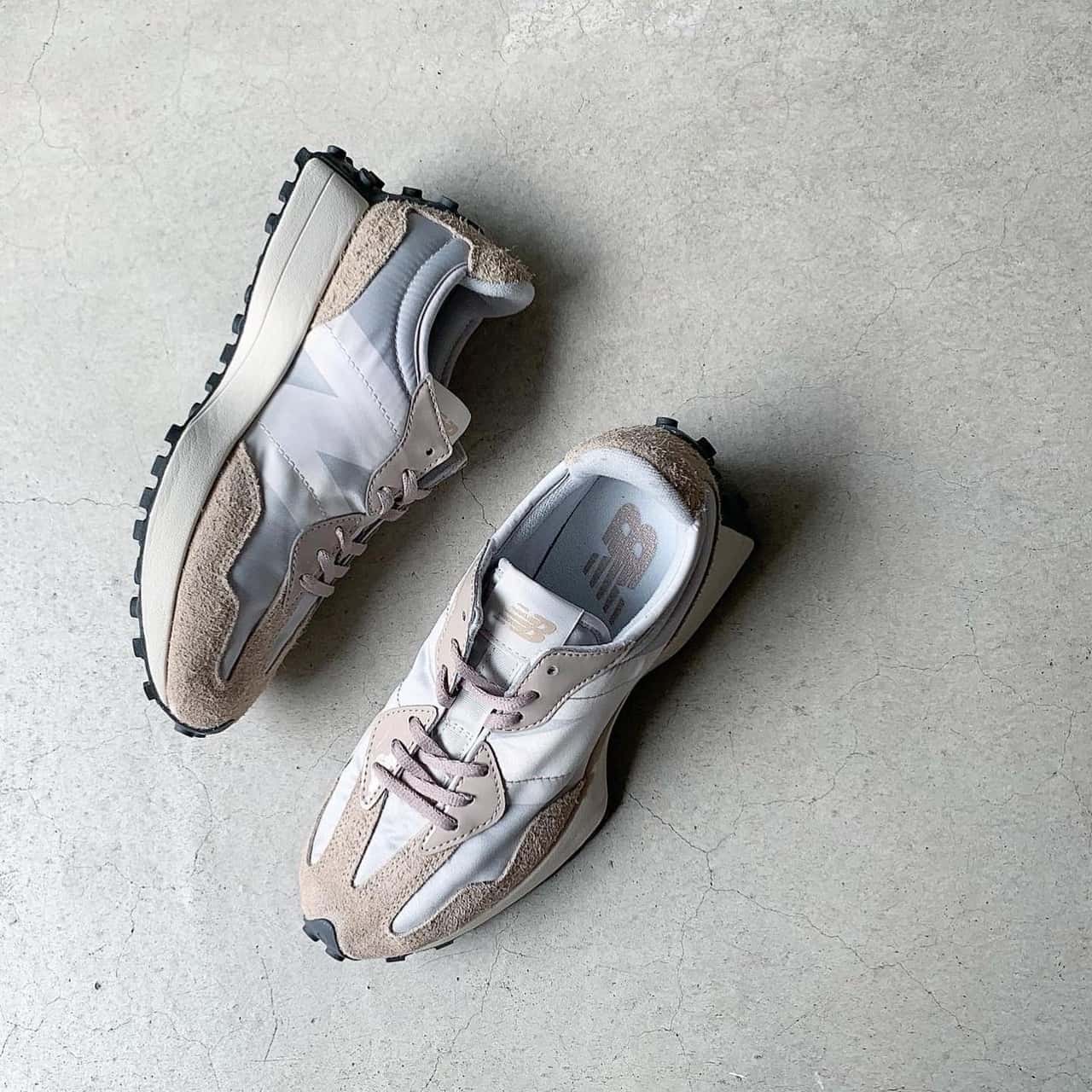 New Balance WS327SFA(ニューバランス WS327SFA)WHITE BIRCH【レディース スニーカー】20FW-I