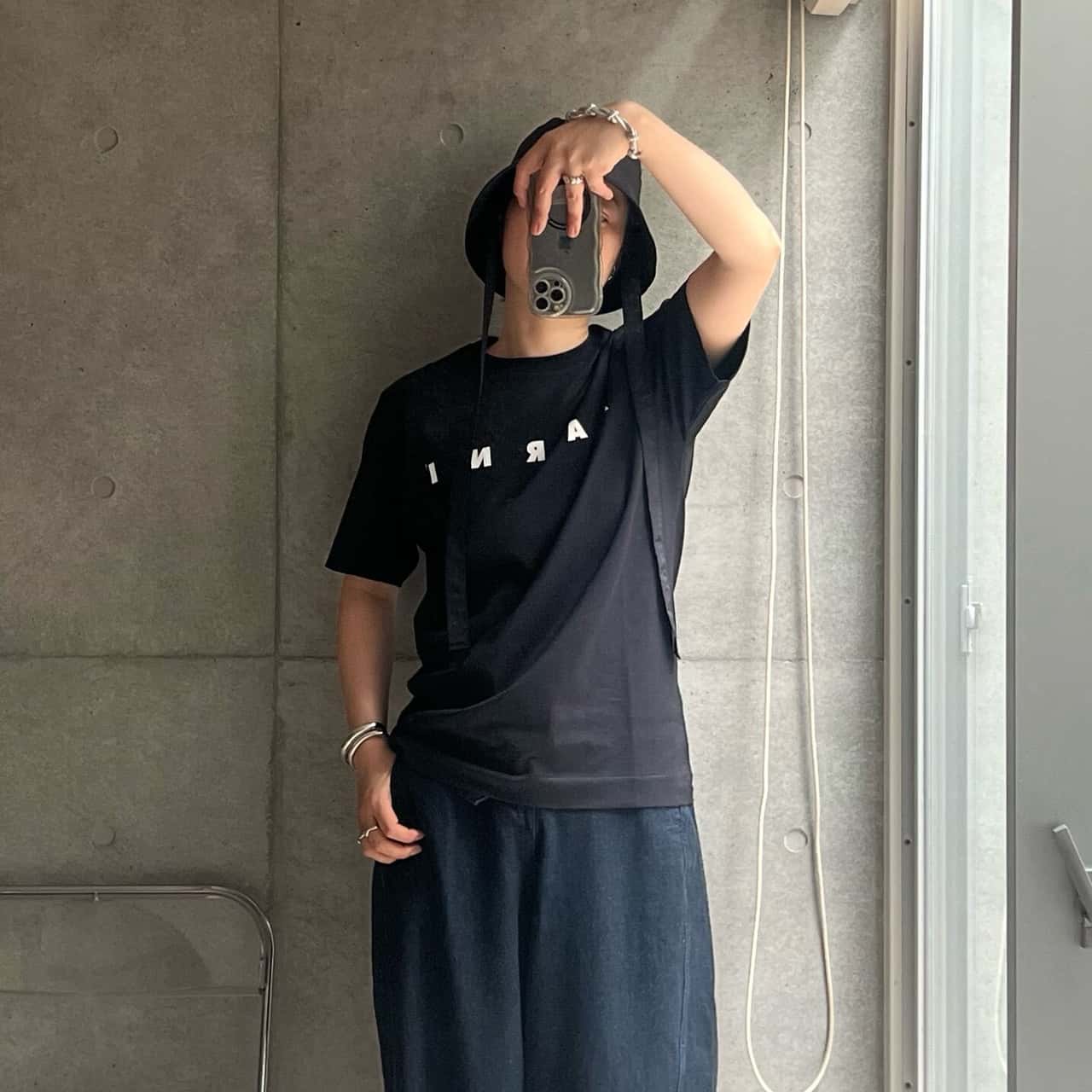 マルニ Tシャツ レディース ロゴ 半袖 ブランド 親子リンクコーデ お揃い キッズサイズ有り 綿100％ MARNI 黒 ブラック ホワイト 白 コットン M002MV M00HZ
