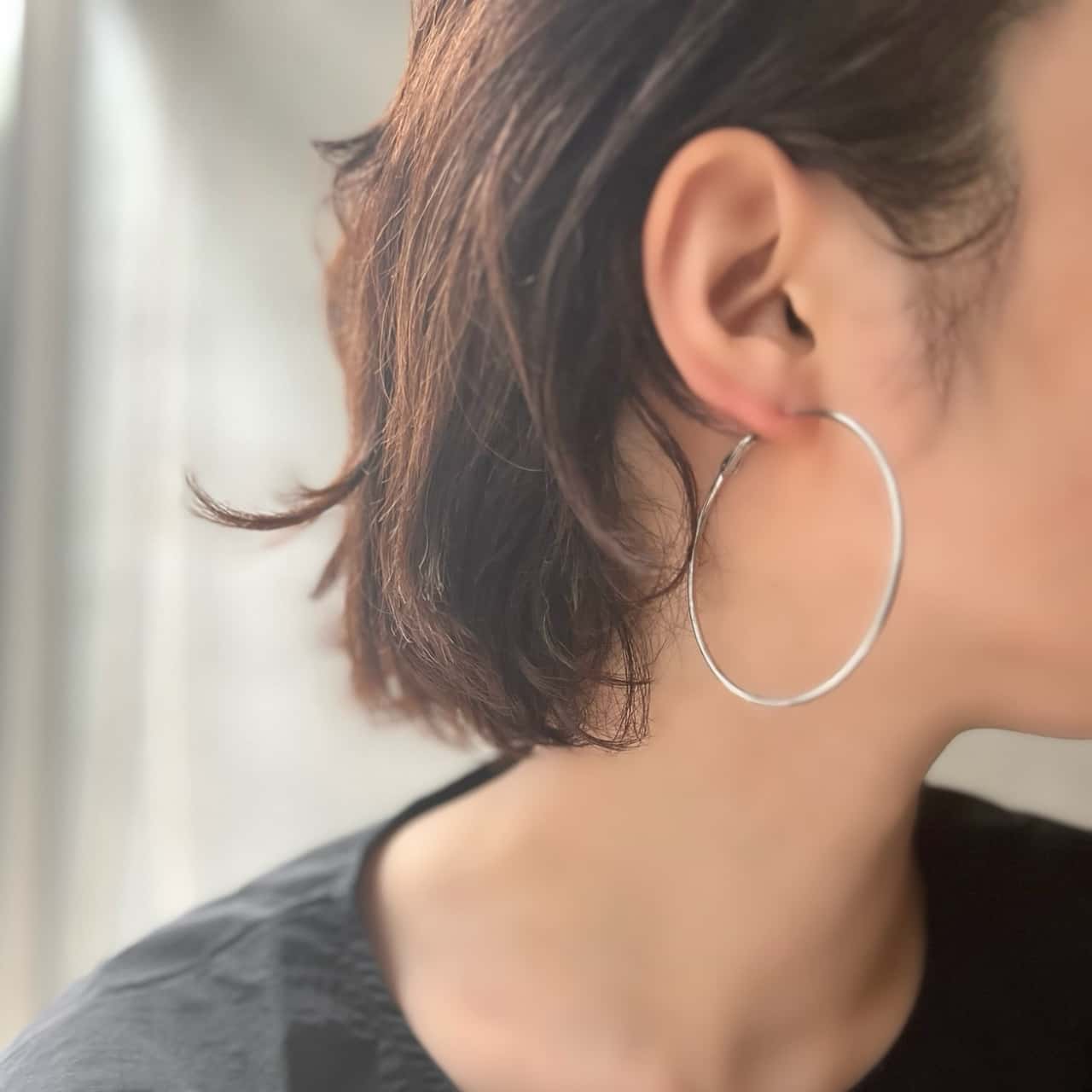 【最大35％OFFクーポン配布中】P241 ピアス サージカルステンレス 金属アレルギー対応 フープ キャッチレス 簡単装着 大ぶり 30mm 60mm 小顔効果 ギフト プレゼント シンプル おしゃれ カジュアル 万能 ジュエリー 6ef