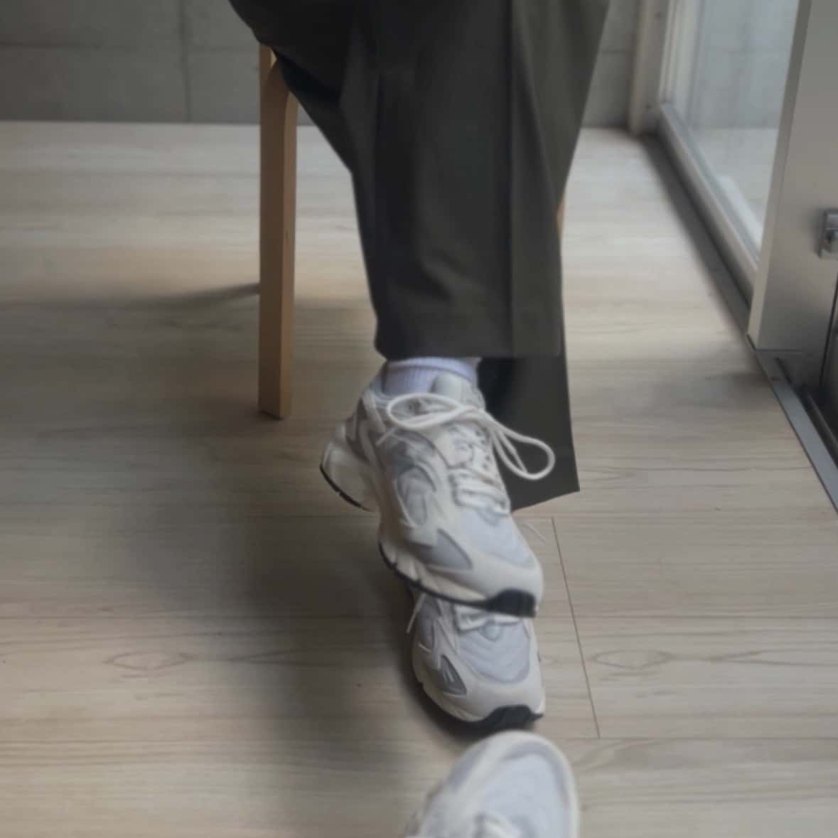 UNITED ARROWS green label relaxing ＜New Balance＞ ML725 スニーカー ユナイテッドアローズ グリーンレーベルリラクシング シューズ・靴 スニーカー ホワイト グレー【送料無料】