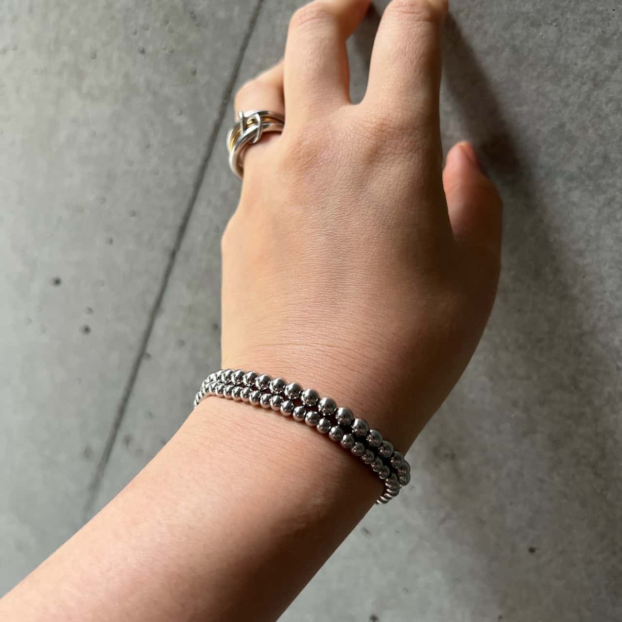 ブレスレット ボールチェーンブレスレット 選べる ステンレスボールゴムブレスレット 金属アレルギー対応 レディース テグス ゴム アクセ シンプル 女性 おしゃれ 重ね付け ボールチェーン 軽い ゴムブレス