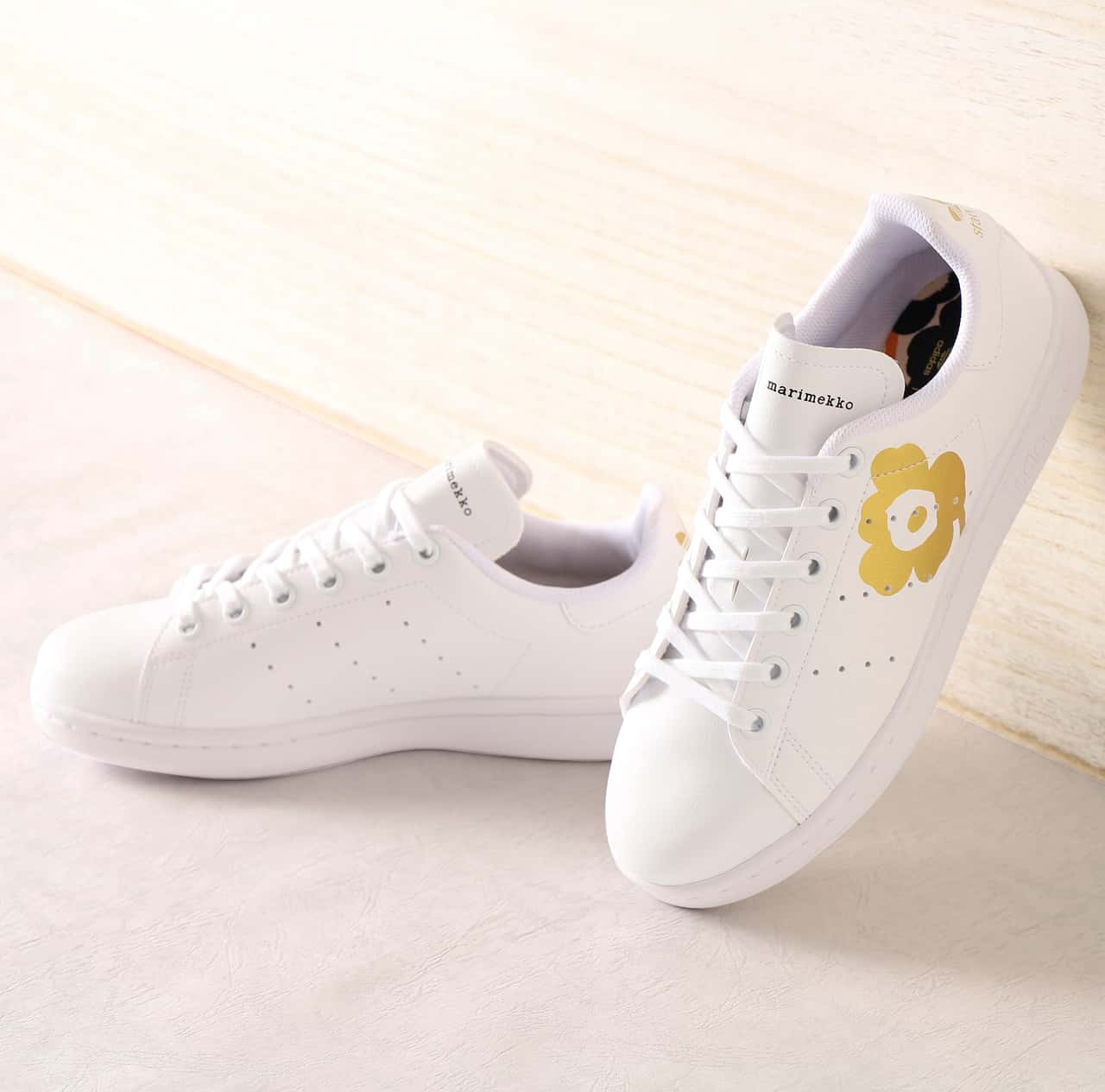 レディース 【ADIDAS】 アディダス STAN SMITH J スタンスミス J マリメッコ H04683 #FWHT/FWHT/GDM