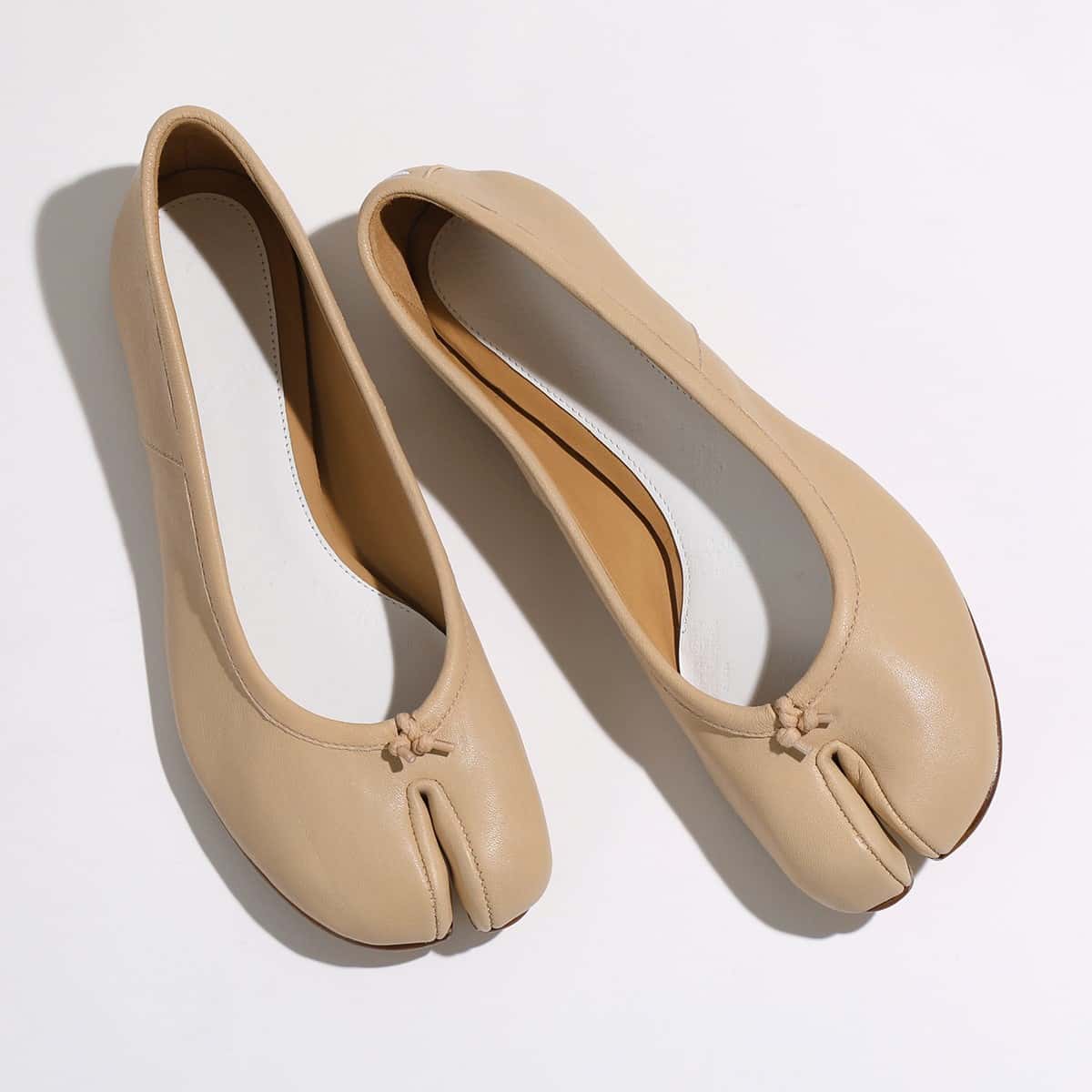 MAISON MARGIELA メゾンマルジェラ 22 S58WZ0042 P3753 ヴィンテージレザー 足袋 タビ パンプス フラット バレエシューズ 靴 T2052 レディース