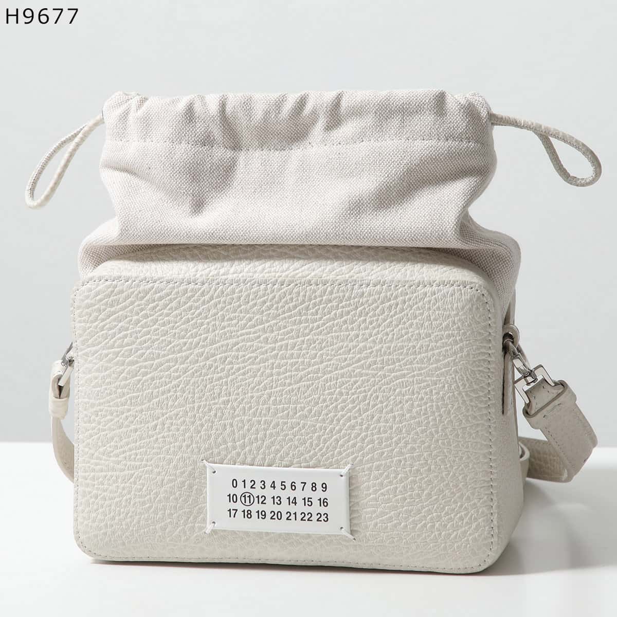 【訳あり】MAISON MARGIELA メゾンマルジェラ ショルダーバッグ 5AC カメラバッグ ミディアム SB1WG0018 P4348 レディース 鞄 H9677 SB1WG0018P4348H9677