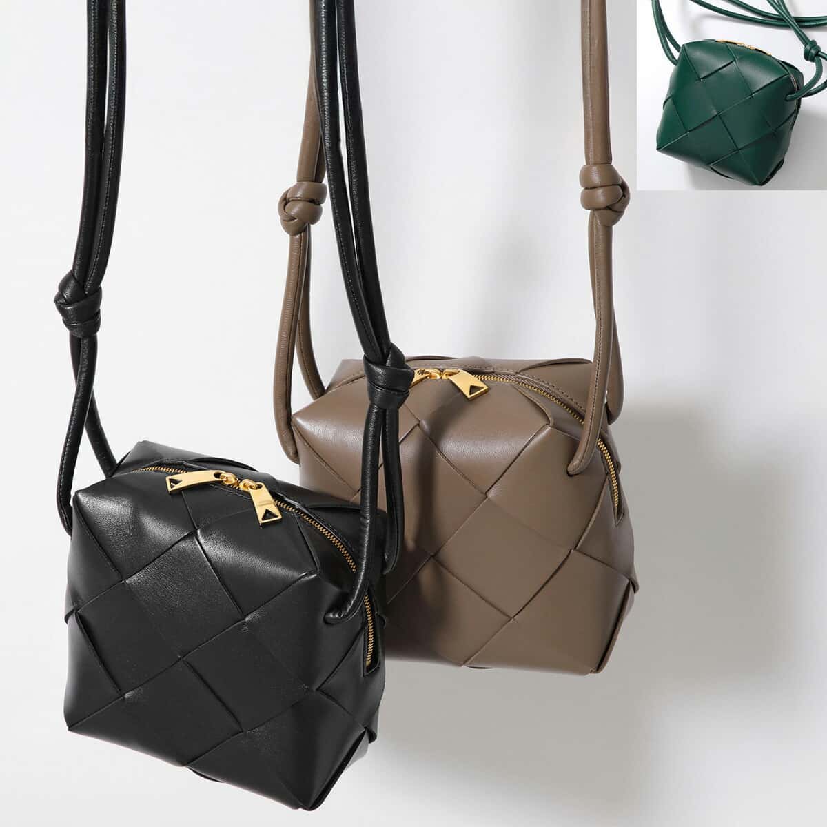 BOTTEGA VENETA ボッテガヴェネタ ショルダーバッグ CASSETTE CAMERA BAG ミニ カセット カメラバッグ 701915 VCQC2 レディース マキシイントレ 鞄 カラー5色 701915VCQC28425