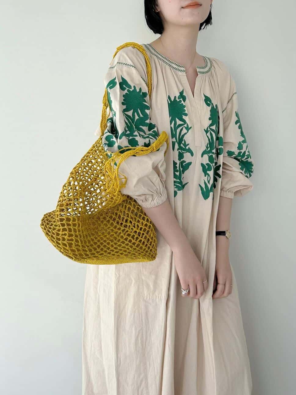 【Sara Mallika】 Cotton Linen Big Flower Emb Dress サラマリカ コットン リネン ビッグ フラワー ドレス ワンピース インド リゾート 刺繍 Cream 020441SC2 KOKO