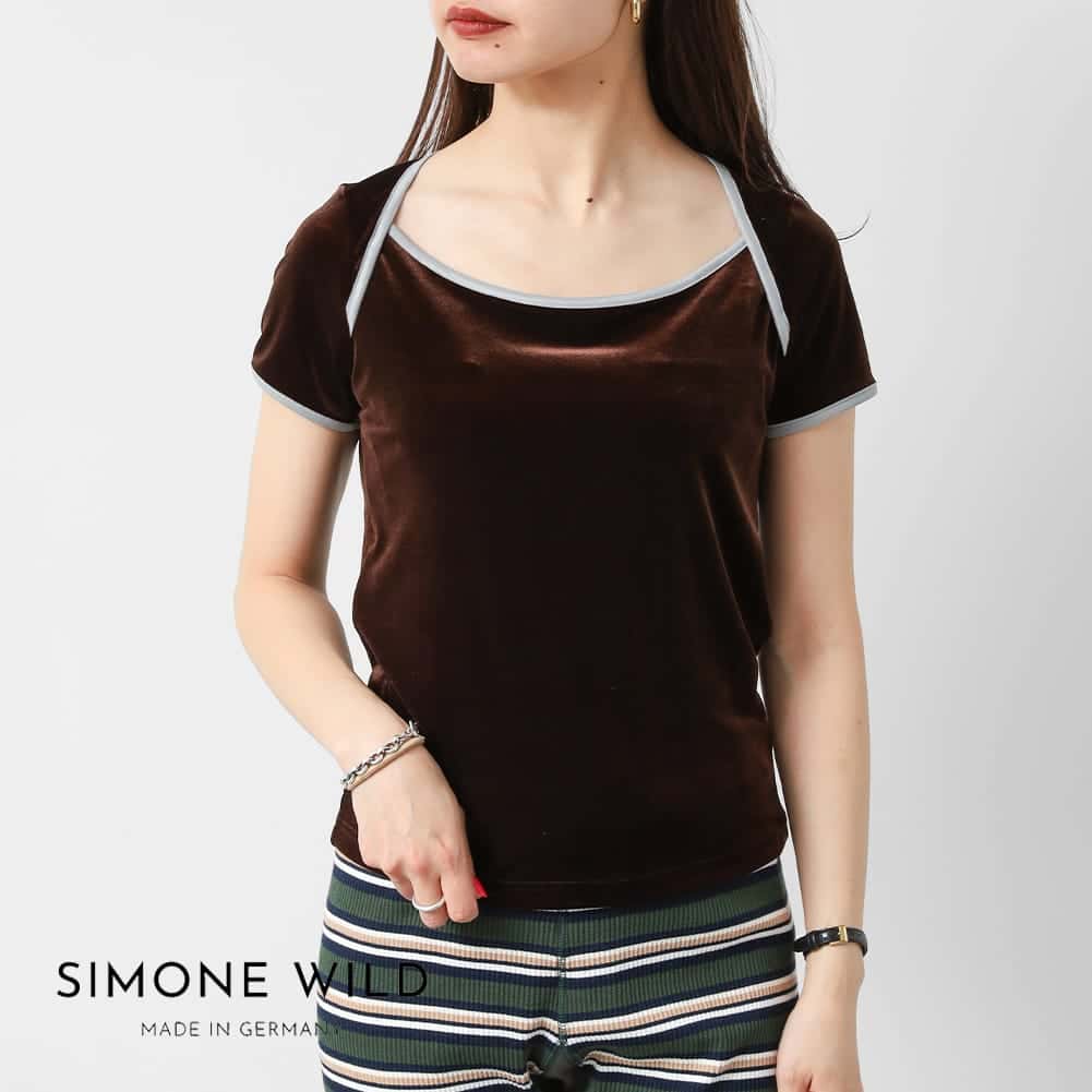 【60％OFF SALE セール】SIMONE WILD（シモーネ ワイルド）Tumble Tee（タンブル ティー）レディース ベルベットトップス Tシャツ スリムフィット スクープネック 半袖 トップス カットソー