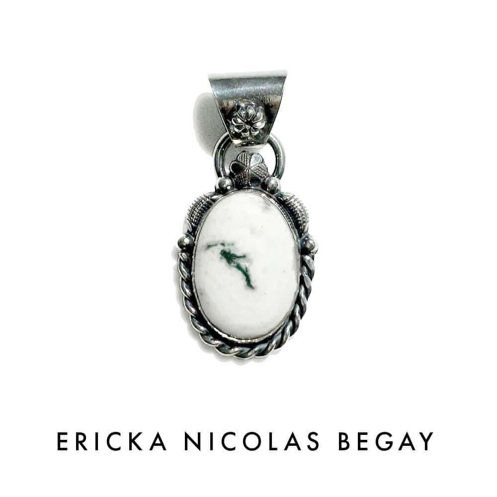 ERICKA NICOLAS BEGAY エリッカ ニコラス ビゲイ 01 Solar Quautz Pendant Top ソーラークォーツ ペンダントトップ ナバホ族 天然石 シルバー インディアンジュエリー メンズ レディース パワーストーン 大きめ