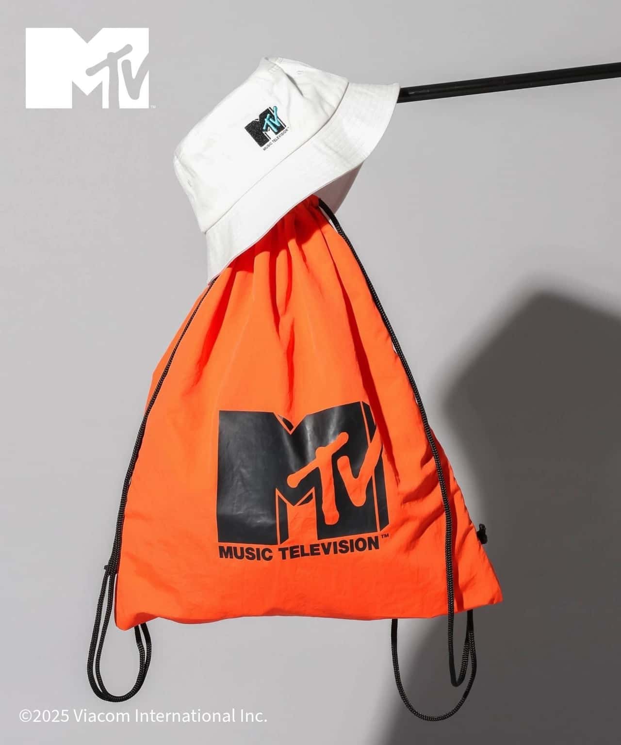 【SALE／30%OFF】GLOBAL WORK MTVコラボ/ナップサック/一部店舗限定/612529 グローバルワーク バッグ ショルダーバッグ ブラック オレンジ グリーン