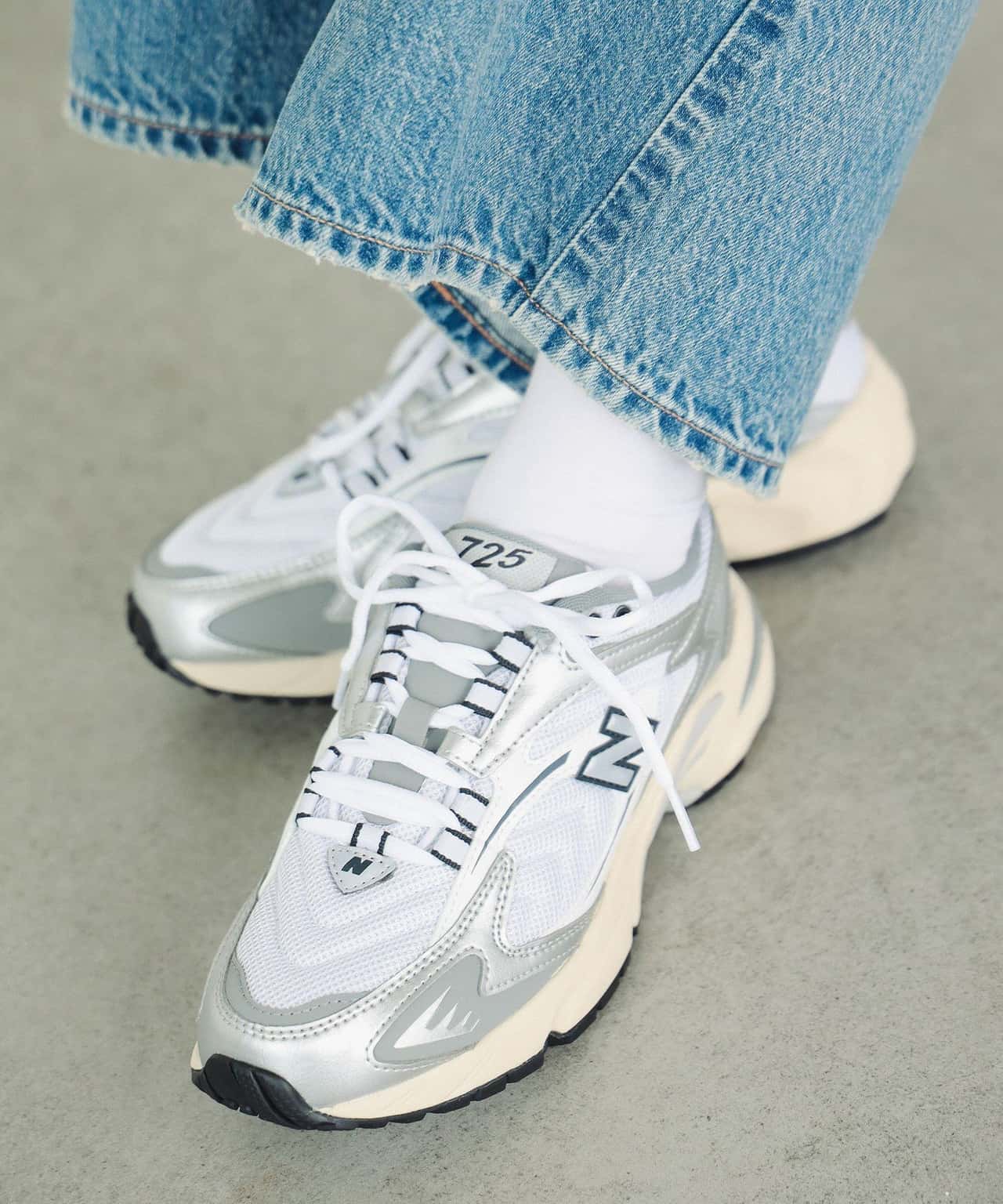 【SALE／20%OFF】B:MING by BEAMS 【WEB限定】New Balance / ML725 25AW スニーカー 定番 通勤 通学 ビーミング ライフストア バイ ビームス シューズ・靴 スニーカー グレー ブラック ホワイト【送料無料】