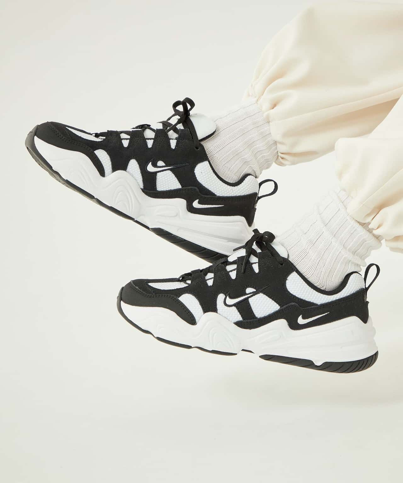 UNITED ARROWS green label relaxing ＜NIKE＞ テック ヘラ スニーカー / TECH HERA ユナイテッドアローズ グリーンレーベルリラクシング シューズ・靴 スニーカー ブラック ホワイト【送料無料】