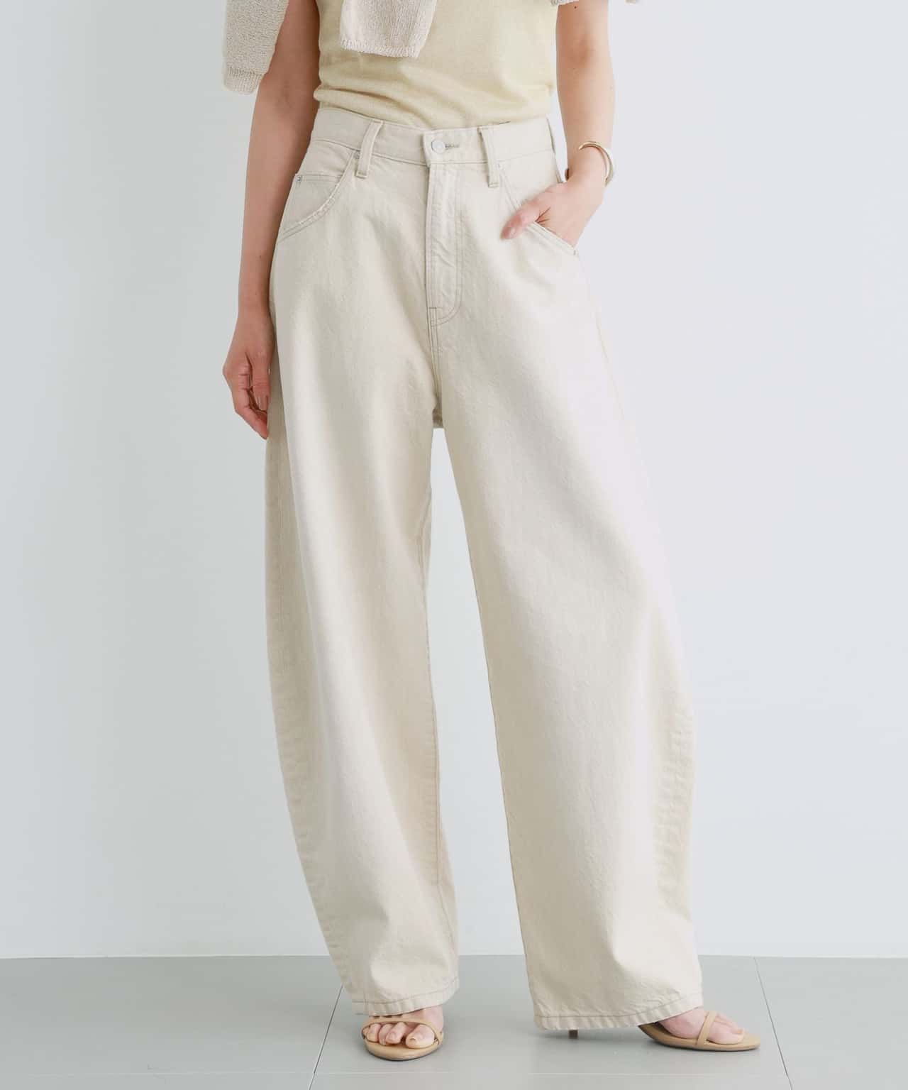 【SALE／30%OFF】BARNYARDSTORM コクーンレッグデニムパンツ【WEB限定サイズ】 バンヤードストーム パンツ ジーンズ・デニムパンツ ブラック ベージュ ホワイト ブルー【送料無料】