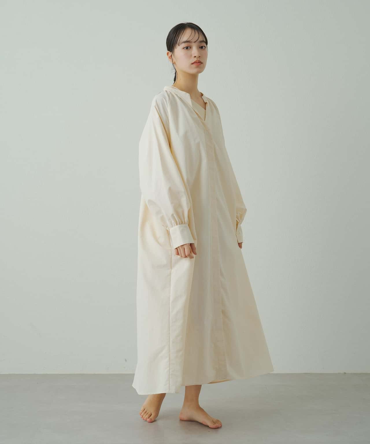 【SALE／61%OFF】PAL GROUP OUTLET 【earthy_】【撥水/防油】ナイロンシャツワンピース パル グループ アウトレット ワンピース・ドレス その他のワンピース・ドレス ホワイト ネイビー【送料無料】