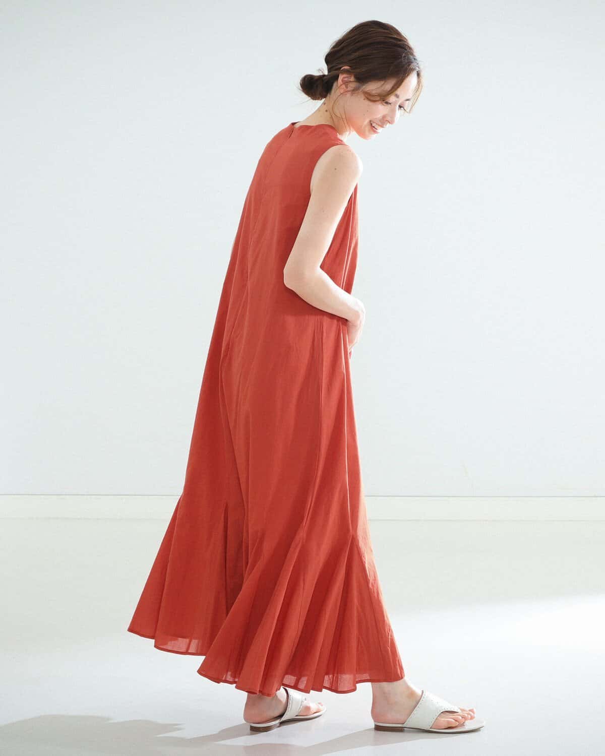 Demi-Luxe BEAMS MARIHA / 夏の月影 ノースリーブドレス ソリッド デミルクス ビームス ワンピース・ドレス その他のワンピース・ドレス ブルー【送料無料】
