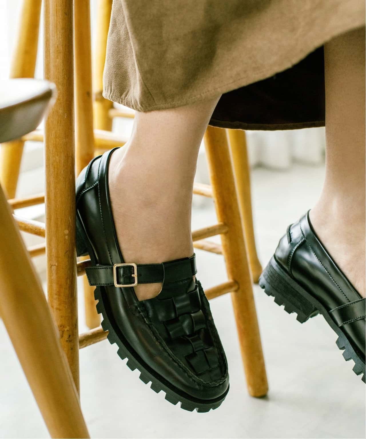 【SALE／30%OFF】IENA 【ARTESANOS/アルテサノス】 ストラップローファー イエナ シューズ・靴 その他のシューズ・靴 ブラック【送料無料】