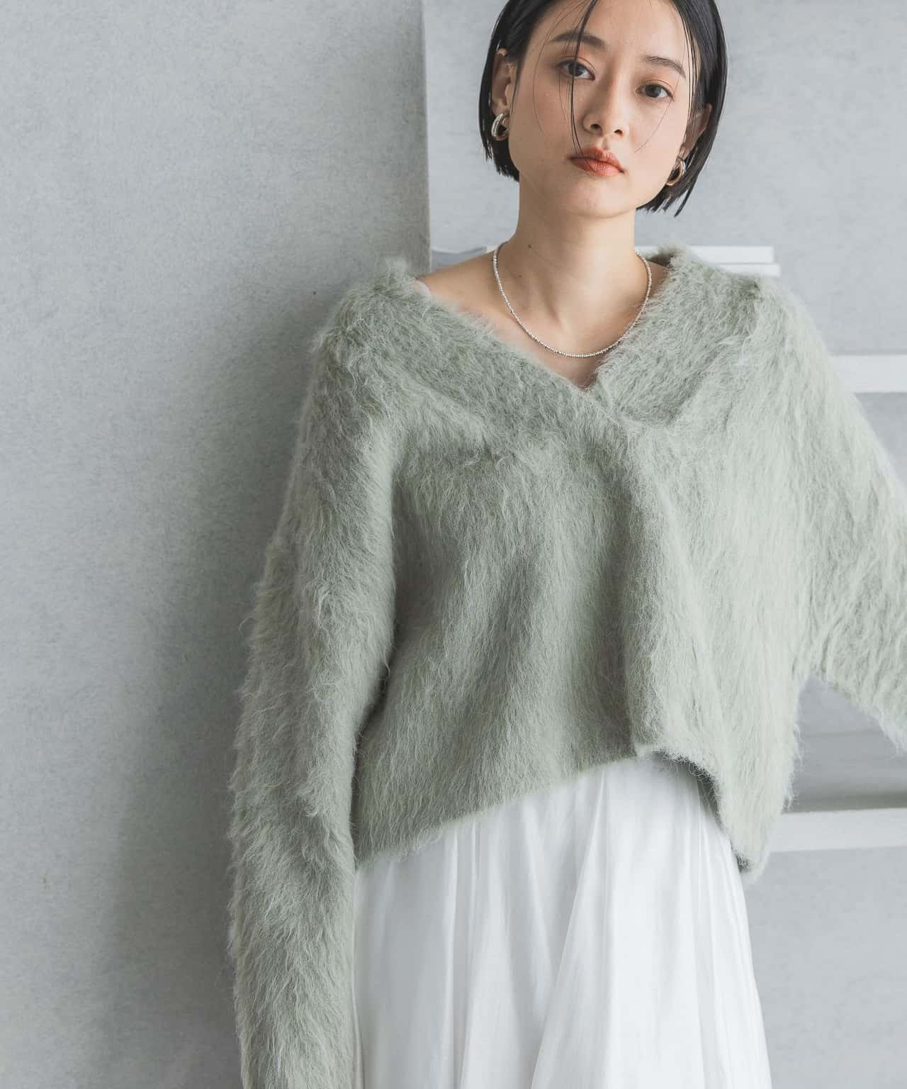【SALE／60%OFF】A part by フェザーVネックニットプルオーバー アパートバイ トップス ニット ブルー ベージュ グレー グリーン