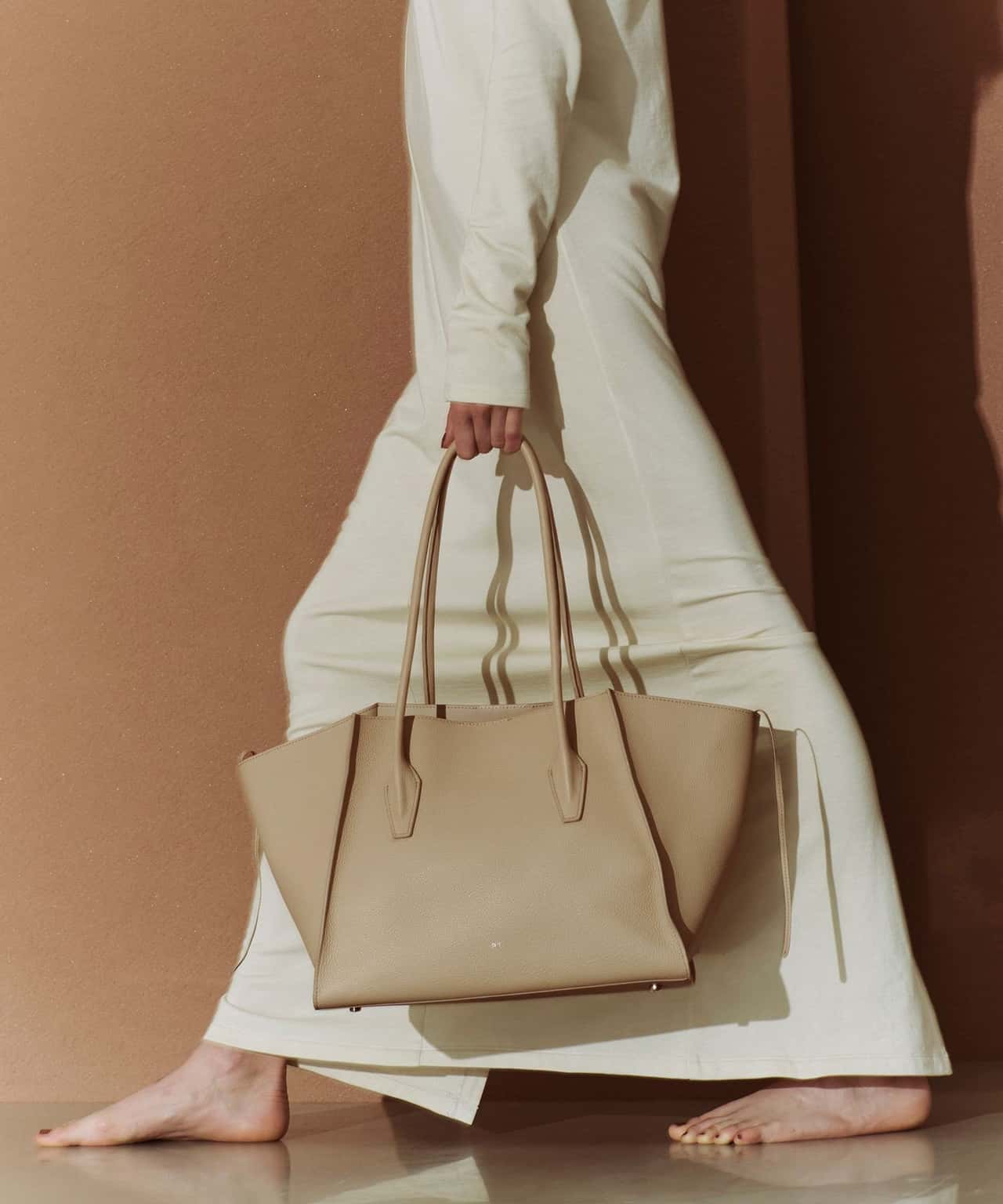 【SALE／40%OFF】ADAM ET ROPE' FEMME 【PFT】Spread Large_シュリンク アダムエロペ バッグ トートバッグ ブラック ベージュ【送料無料】