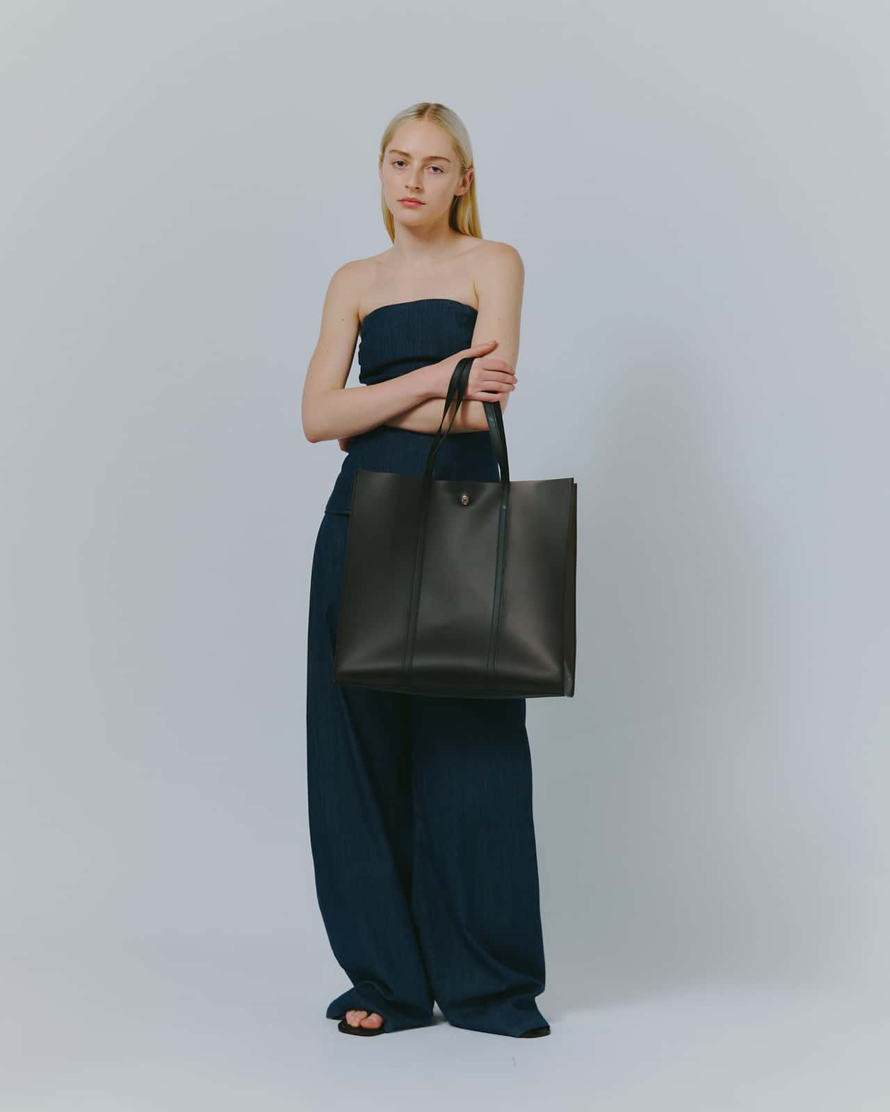 THE ART OF CARRYING THE ART OF CARRYING/TOTE B トートバッグ ユニセックス プレゼント ギフト セットアップセブン バッグ トートバッグ ブラウン ブルー グレー ホワイト ブラック【送料無料】
