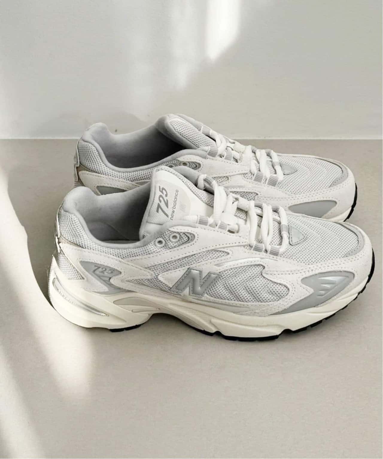 plage 【New Balance / ニューバランス】725 スニーカー プラージュ シューズ・靴 スニーカー グレー【送料無料】