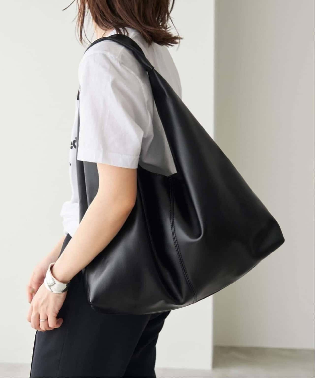 SLOBE IENA 《追加8》SLOBE トライアングルBAG スローブ イエナ バッグ その他のバッグ ブラック【送料無料】