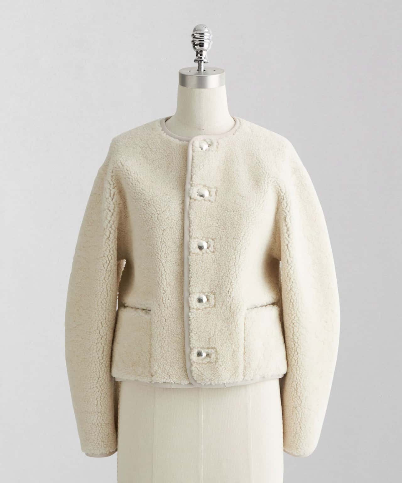 【SALE／70%OFF】LOEFF ＜LOEFF＞ムートン ノーカラージャケット ユナイテッドアローズ アウトレット ジャケット・アウター ムートンコート ホワイト ブラック【送料無料】