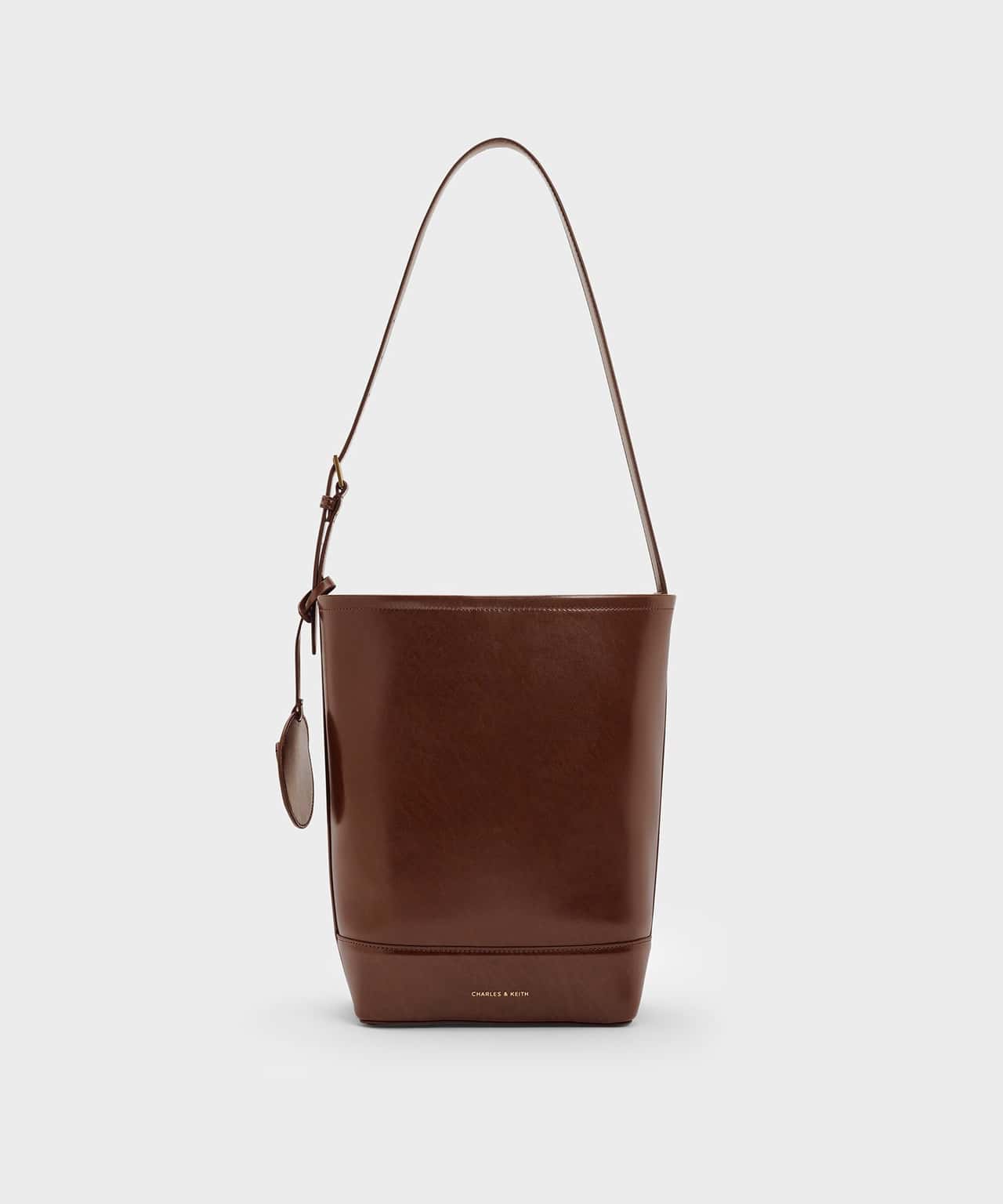 【SALE／40%OFF】CHARLES & KEITH Enola エノラ イロンゲイティッドバケットバッグ チャールズアンドキース バッグ ハンドバッグ【送料無料】
