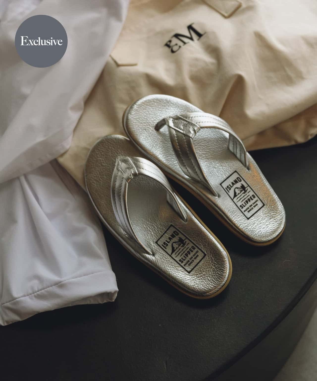 【SALE／30%OFF】URBAN RESEARCH 『別注』ISLAND SLIPPER*URBAN RESEARCH トングサンダル アーバンリサーチ シューズ・靴 サンダル シルバー【送料無料】