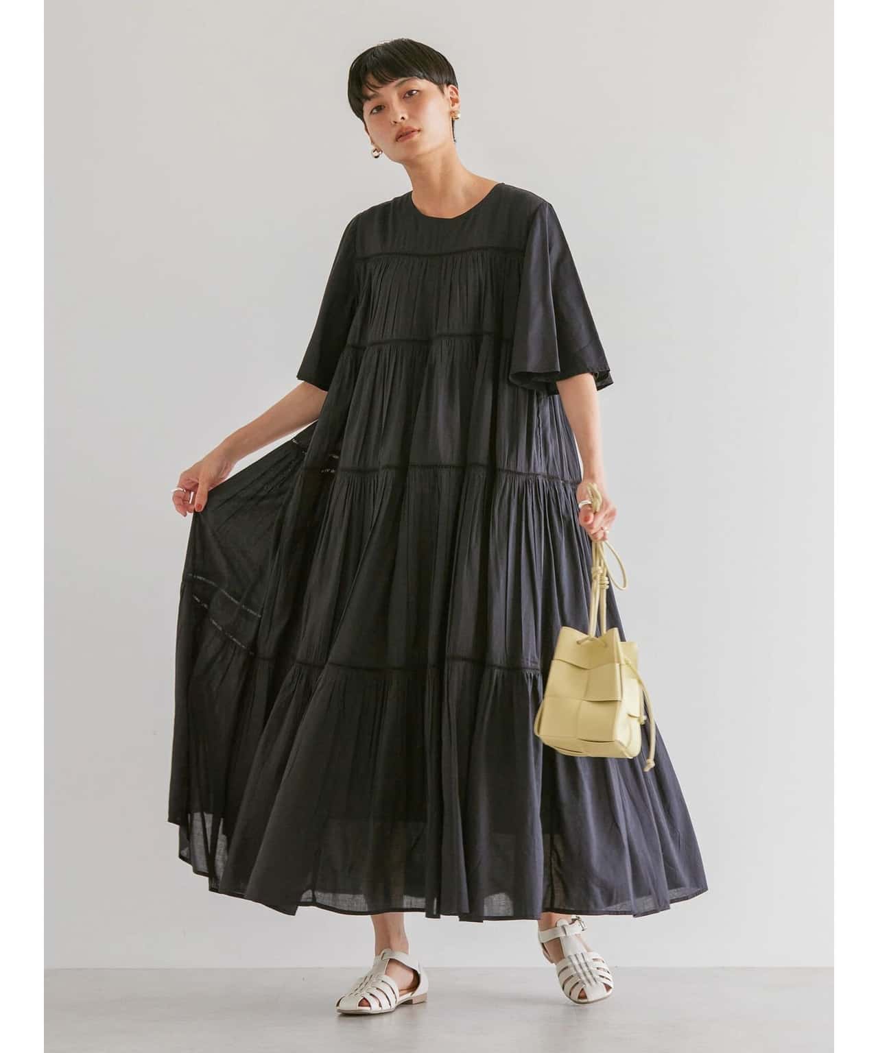 【SALE／40%OFF】AMERICAN HOLIC ティアード切り替えワンピース アメリカン ホリック ワンピース・ドレス ワンピース ブラック ネイビー