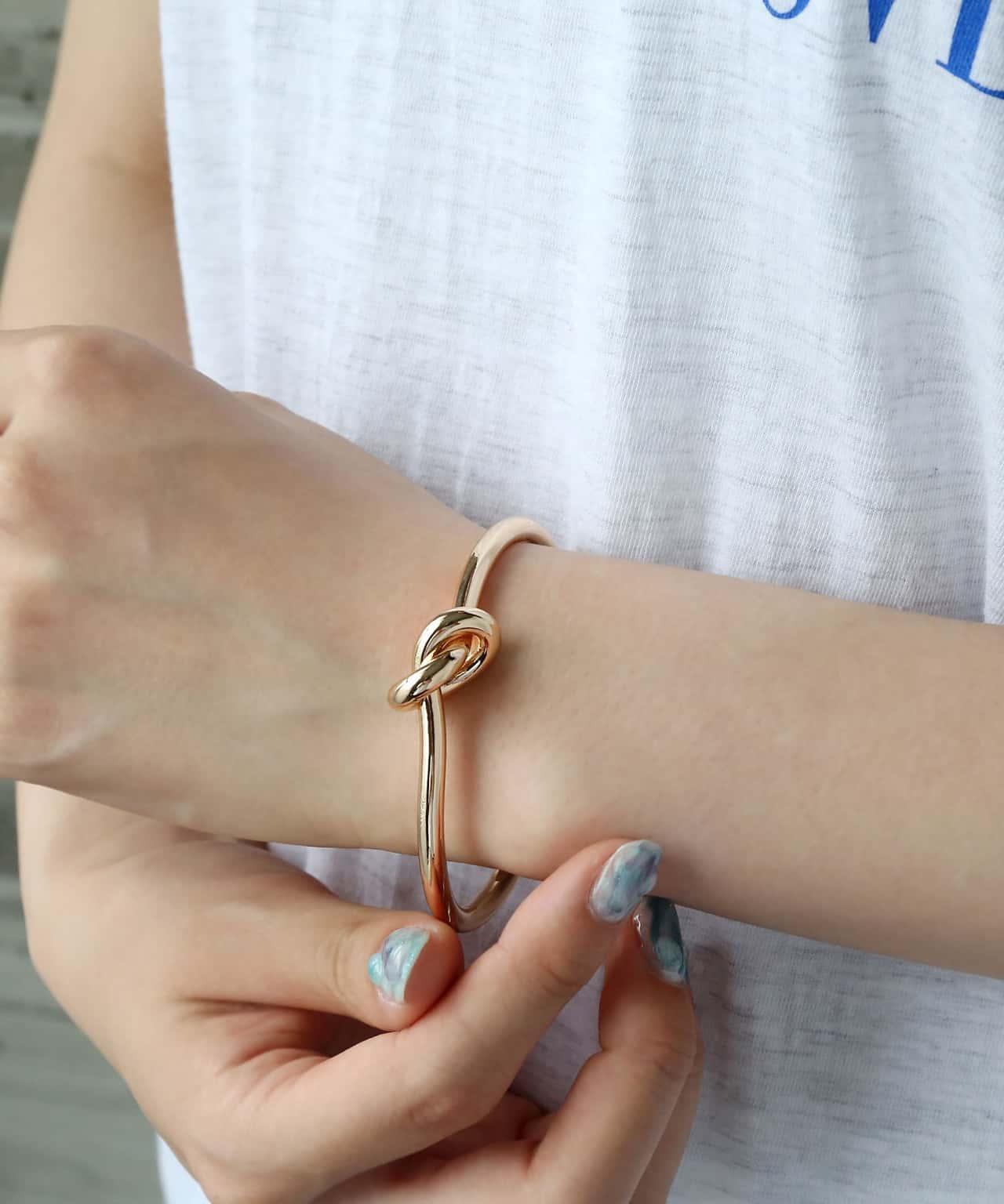 【SALE／70%OFF】colleca la メタルノットバングル コレカラ アクセサリー・腕時計 ブレスレット・バングル シルバー ゴールド