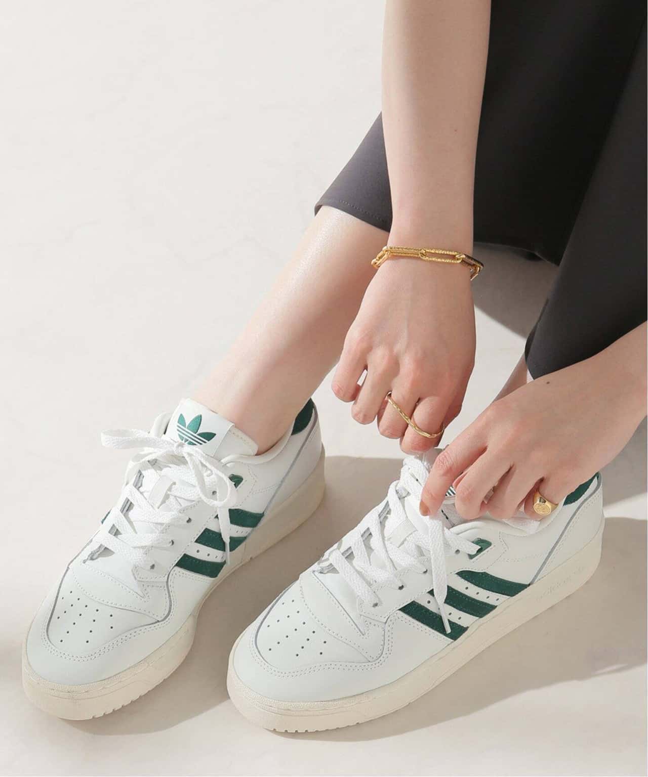 【SALE／30%OFF】IENA 【ADIDAS/アディダス】RIVALRY LOW / ライバルリー ロー イエナ シューズ・靴 スニーカー ホワイト【送料無料】