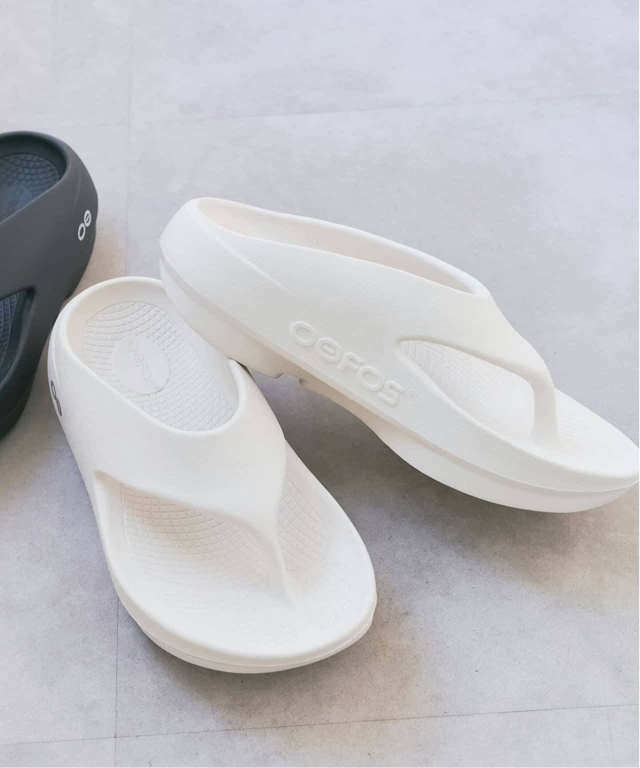 Spick & Span OOFOS/ウーフォス Ooriginal+ スピックアンドスパン シューズ・靴 サンダル ブラック ホワイト【送料無料】