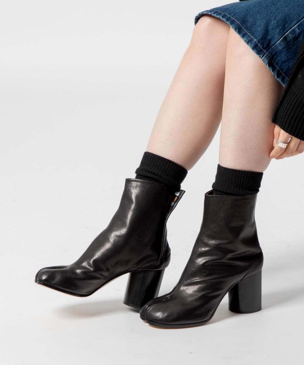 メゾン マルジェラ MAISON MARGIELA ブーツ レディース シューズ Tabi タビブーツ 足袋ブーツ レザーブーツ シンプル カジュアル モード お出かけ レザー 靴 ブラック S58WU0260-P3753 ギフト プレゼント 誕生日 記念日