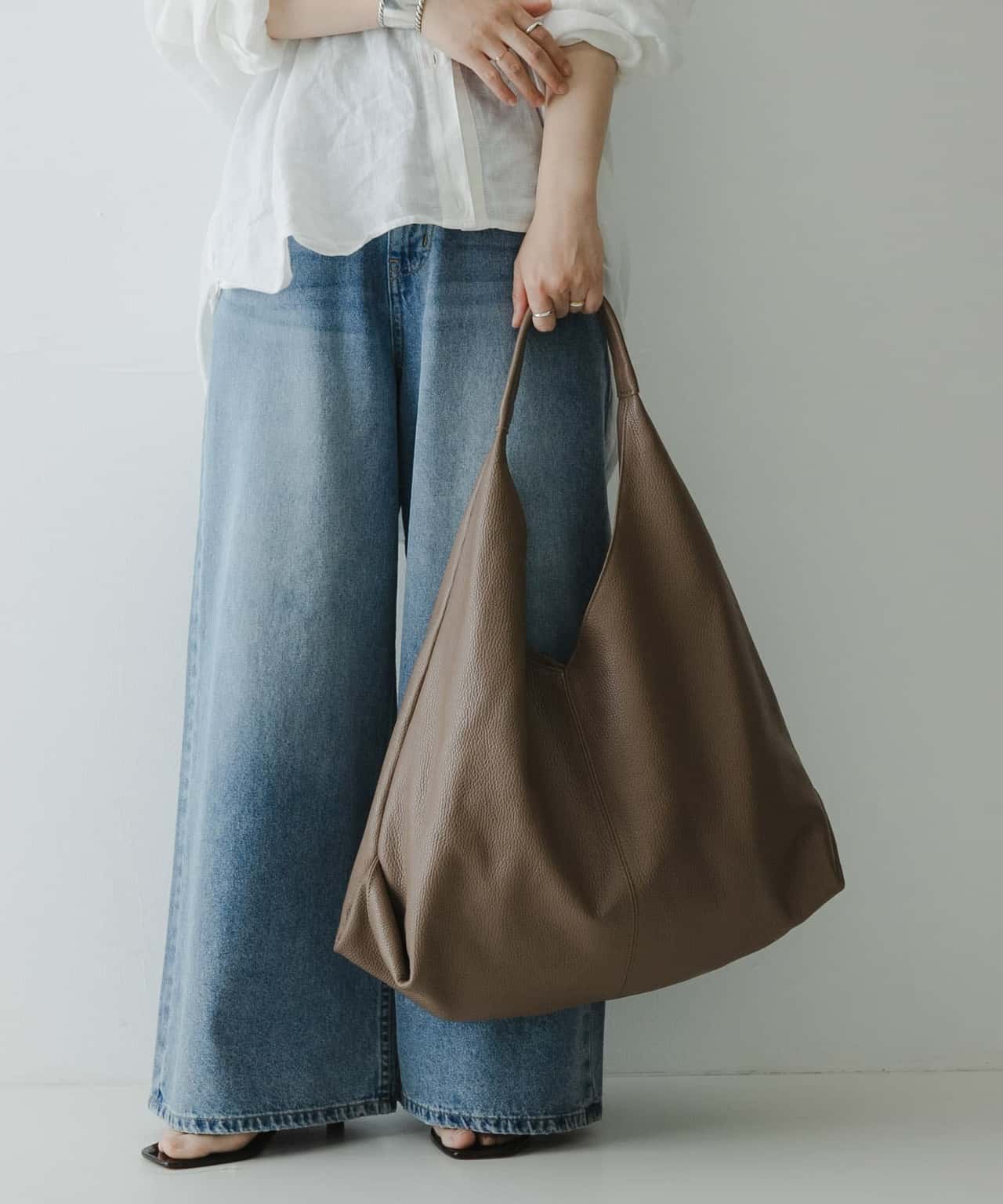 【SALE/50%OFF】URBAN RESEARCH ソフトレザーワンハンドルバッグ アーバンリサーチ バッグ トートバッグ ブラック【送料無料】
