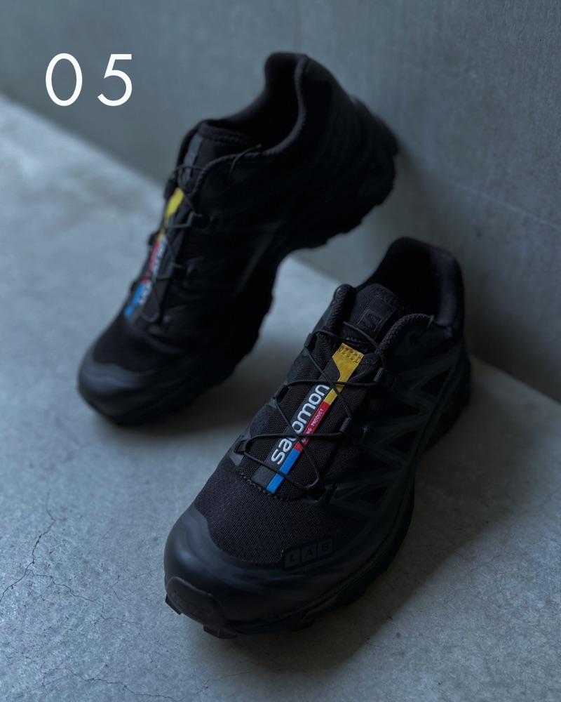 黒のサロモン XT-6 ADV